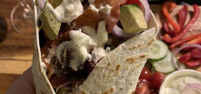 Licht krokante wraps met kip en spinazie